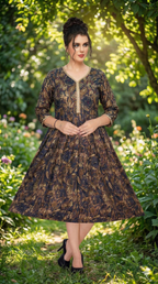 Capsule Glow Pleated Flare Top