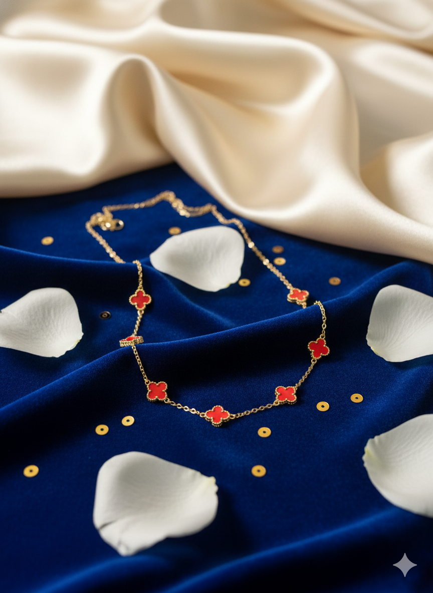 Mini Clover Necklace